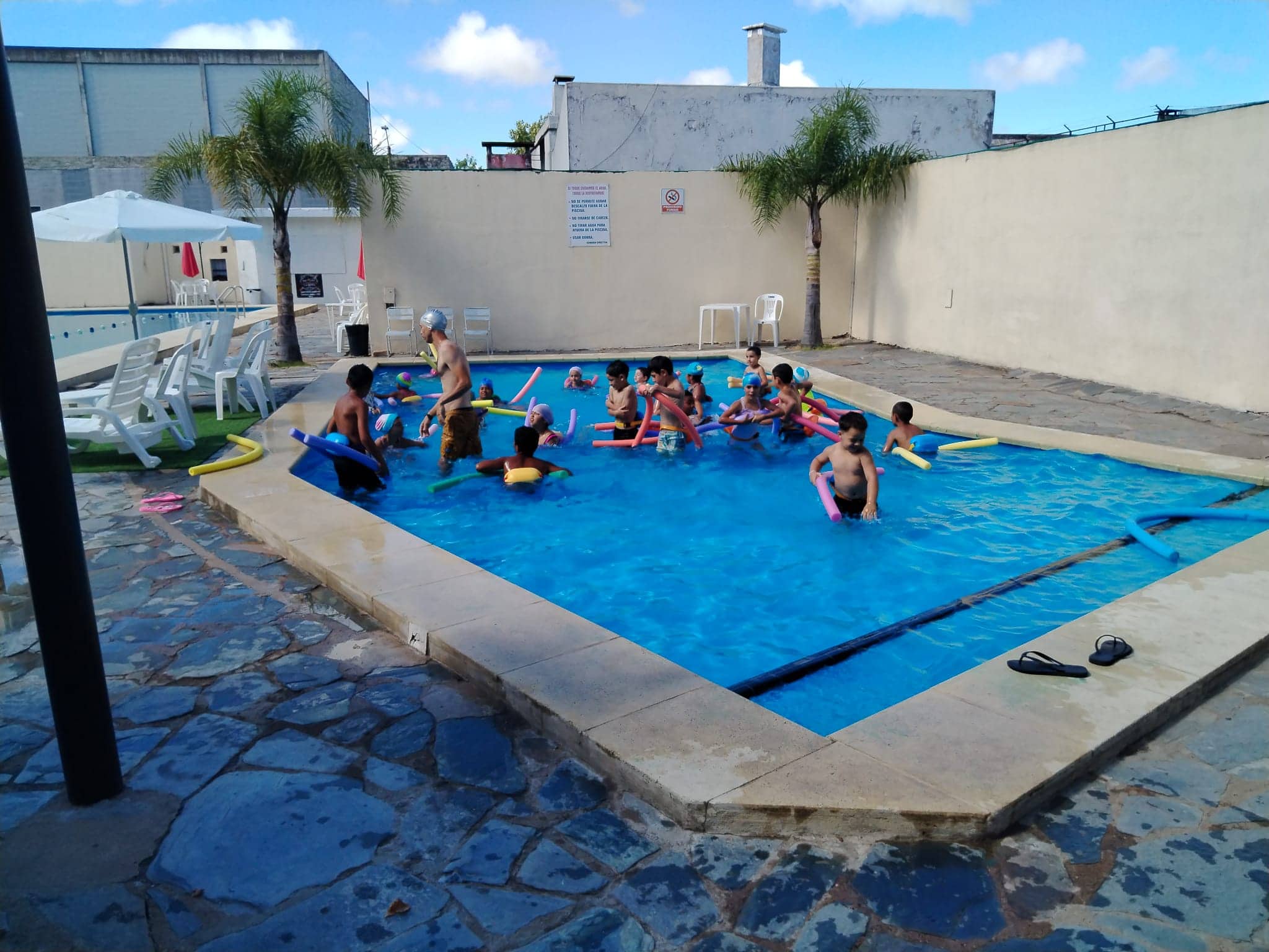 Con ampliación de cupo se desarrolla el programa escuela de verano en el centro de primaria en barrio Soñora