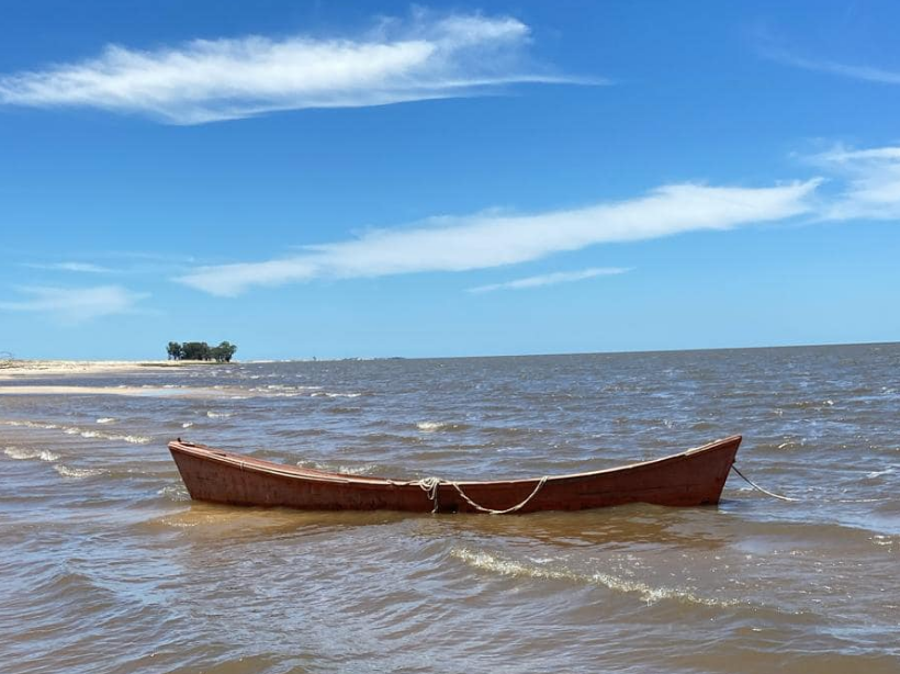 Lago Merín: Una intensa búsqueda de dos ciudadanos brasileños se lleva a cabo en aguas de nuestro principal balneario