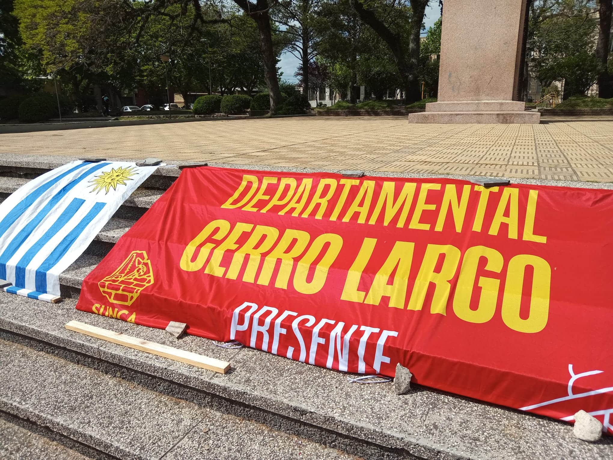 El SUNCA detuvo esta mañana la obra que ejecuta la empresa BERKES para la forestal LUMIN