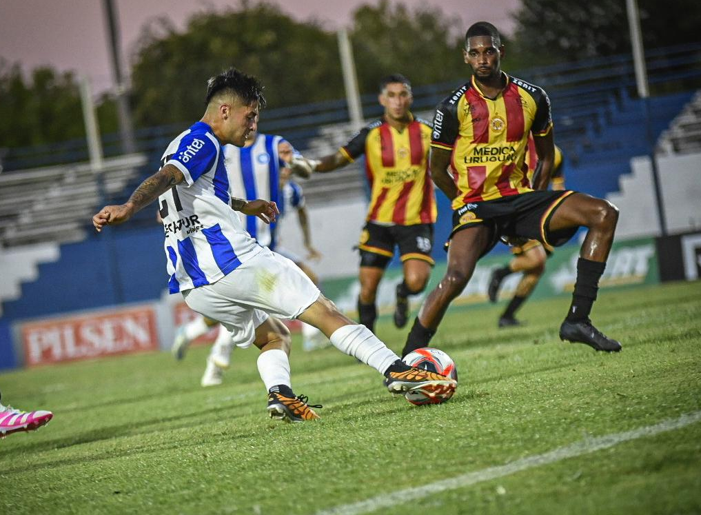 Cerro Largo Fútbol Club va por su segunda victoria como local para seguir bien posicionado en el Torneo Apertura